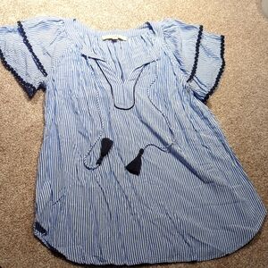 Flowy Ruffle Sleeve Top